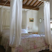 LQ14-CAMERA-1-LETTO-a